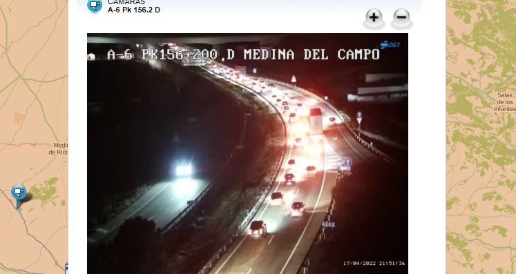 Retenciones en la A-6 a la altura de Medina del Campo en la operación retorno de Semana Santa