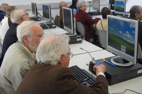 El gasto en pensiones contributivas se sitúa en el 11,9% del PIB en abril