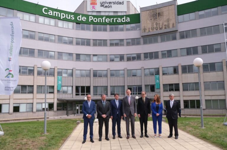 El Rey preside el acto de clausura del XXV Aniversario del Campus de Ponferrada de la Universidad de León