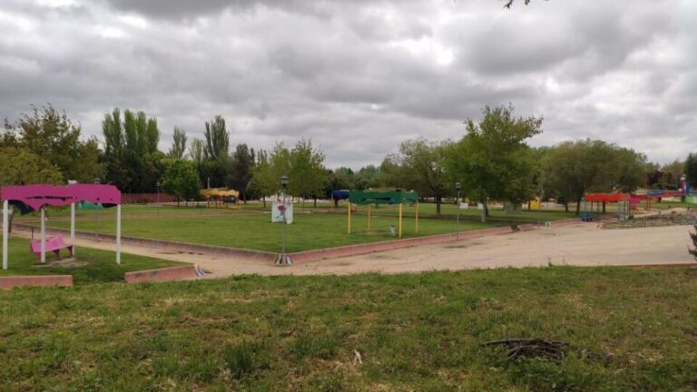 CCOO alerta al Consistorio de Medina del Campo de las consecuencias del «pliego caducado» de mantenimiento de parques y jardines