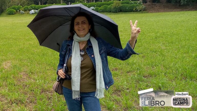 Victoria Pelayo: «Cuando escribo lo hago con placer, por eso escribo, porque me da tanta satisfacción como leer un buen libro”