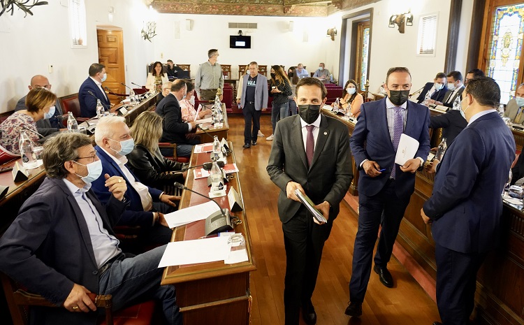 El Pleno de la Diputación aprueba las propuestas de todos los Grupos Políticos para seguir haciendo de la provincia de Valladolid una tierra de oportunidades
