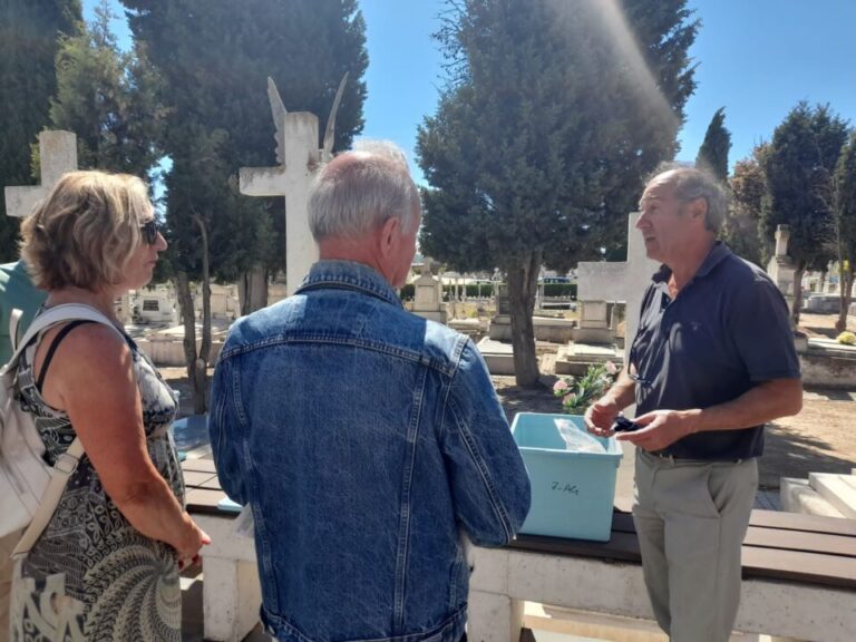 Homenaje a las familias que rompió la represión y silenció un pozo ubicado en Medina del Campo