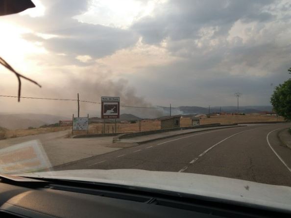 Continúa activo el incendio el incendio de nivel 2 de La Fregeneda (Salamanca)