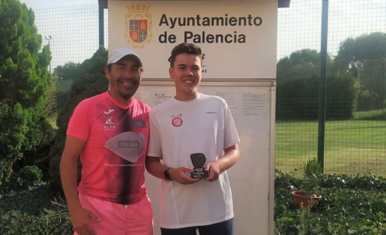 Guillermo Frutos, campeón cadete de tenis en el Memorial ‘Albi Ortega Gala’ de Palencia