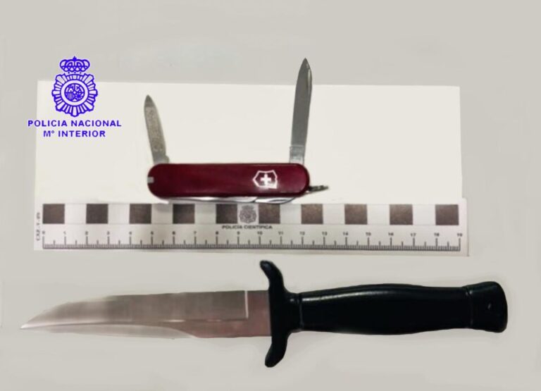 Detenido un varón por amenazar con un cuchillo a su vecino porque hacía mucho ruido