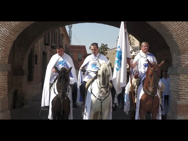 Acto principal de la Orden de Caballería de la Jarra y el Grifo – Semana Renacentista