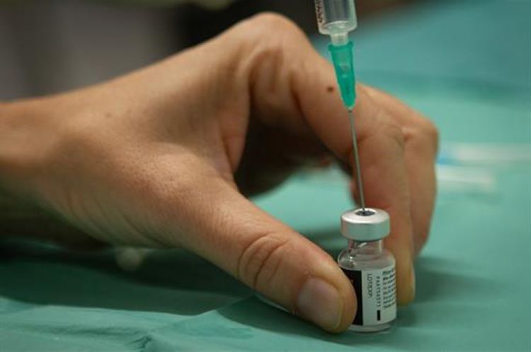 Sanidad anuncia la llegada de 5.000 dosis adicionales de vacunas contra la viruela del mono o Monkeypox