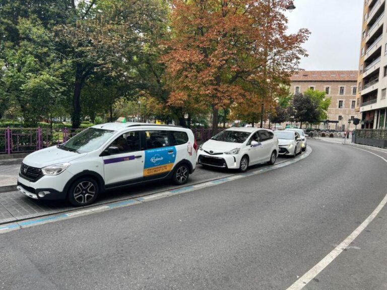 La Junta y el Ayuntamiento de Valladolid buscan soluciones con taxistas para beneficiar a 25 municipios