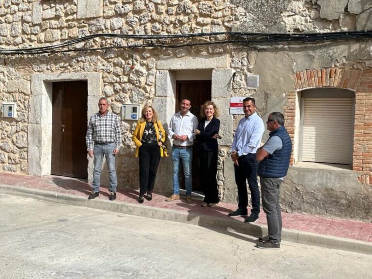 El programa «Rehabitare» recupera el antiguo ayuntamiento de Langayo (Valladolid)