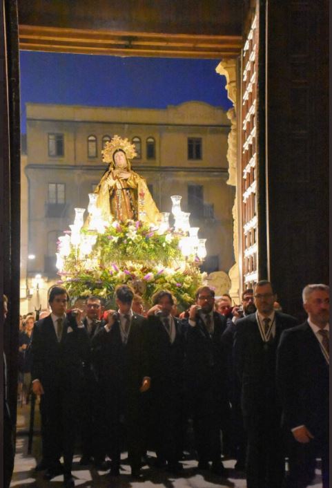 La misa de la Santa abre la segunda parte del Año Jubilar Teresiano