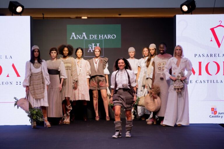 Ana de Haro: «Viví la Pasarela de Moda de Castilla y León con mucha ilusión»