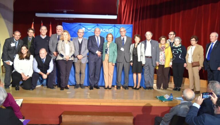 La Junta refuerza el apoyo a las comunidades castellanas y leonesas en el exterior y sus federaciones