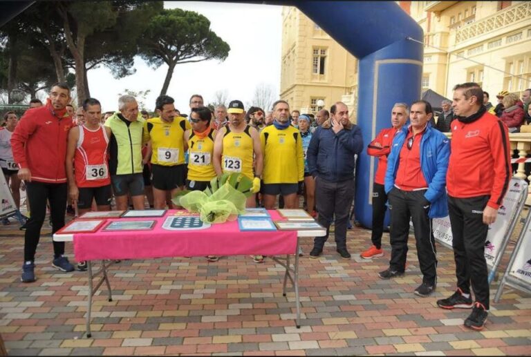 El «IX Cross Balneario de las Salinas» homenajea al medinense fallecido «Chapi»