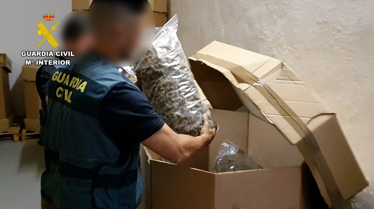 La Guardia Civil incauta el mayor alijo de marihuana descubierto hasta el momento
