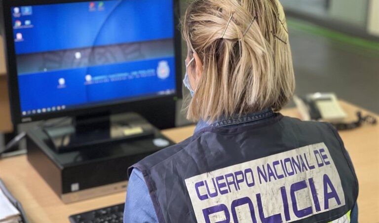 La Policía Nacional bloquea una cuenta bancaria y consigue retraer los 412.890 euros estafados a una empresa vallisoletana