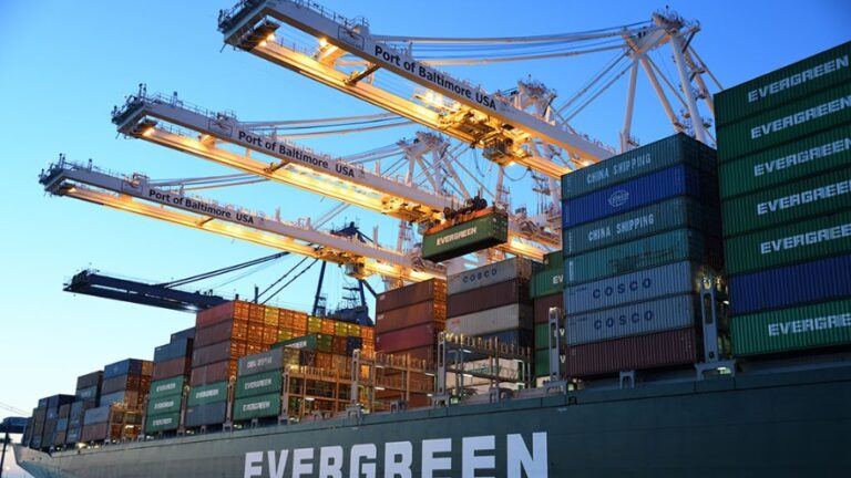 ¿Peligra la Navidad?: las grandes empresas de transporte suben los precios casi un 8%