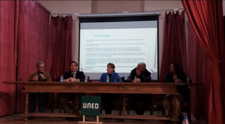 El Aula de la UNED de Medina del Campo da la bienvenida al nuevo curso académico en un acto «tremendamente bonito»