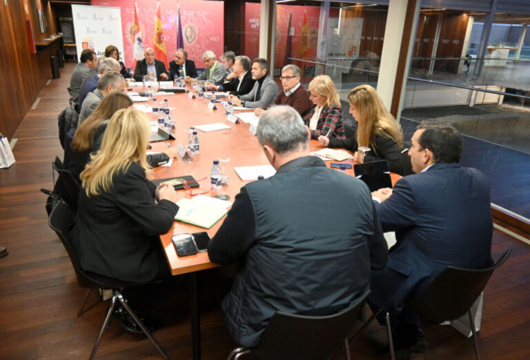 La Junta presenta la Oferta de Empleo Público para el año 2022 con más de 3.000 plazas