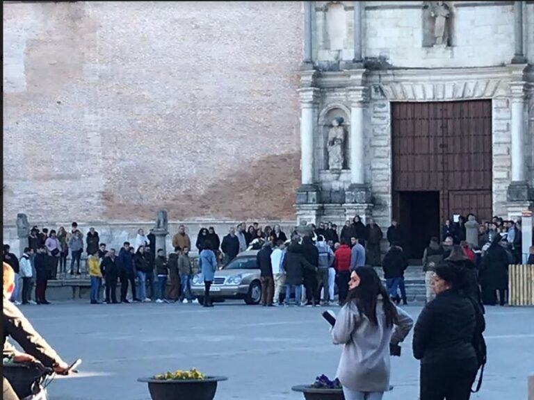 Medina del Campo despide al joven José Carlos
