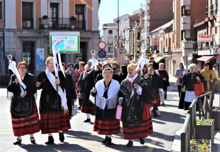Medina del Campo se da cita con la tradición de la mano de la celebración de Santa Águeda