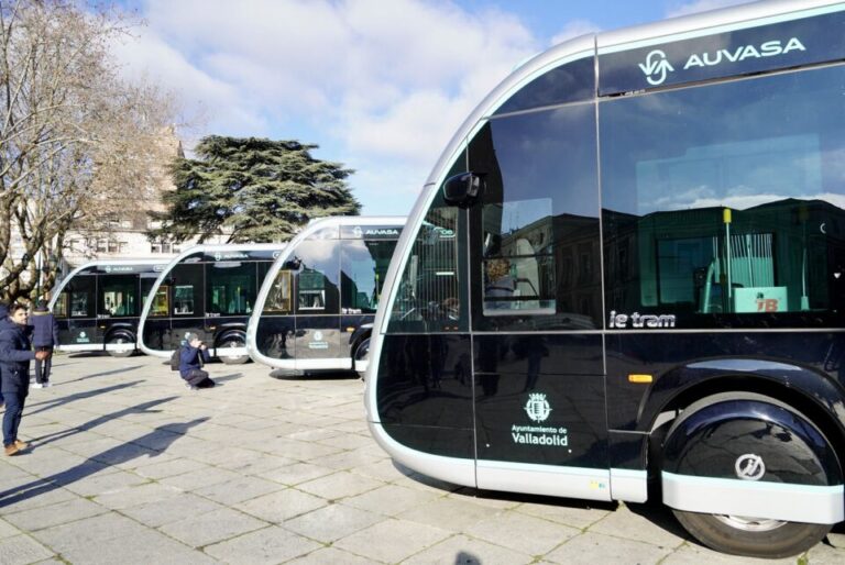 El bono rural de transporte a la demanda crece un 6% y alcanza los 249.238 usuarios en 2024