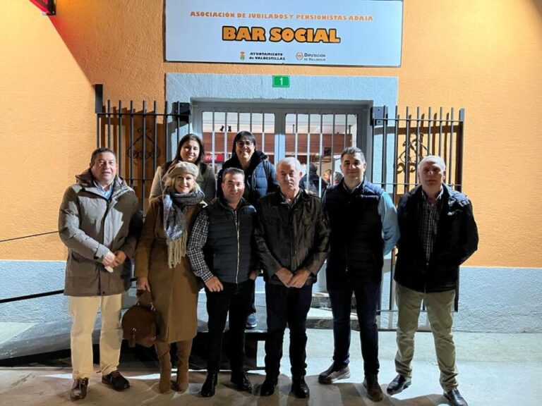 El viernes se inauguró el nuevo hogar del jubilado en Valdestillas