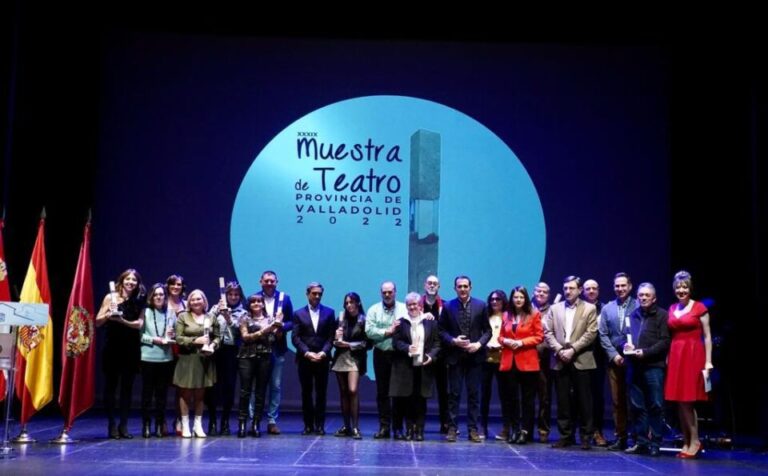 Conrado Íscar preside la entrega de los premios de la 39ª Muestra de Teatro de la provincia de Valladolid