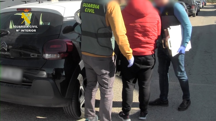 La Guardia Civil detiene a un agresor sexual que actuaba en el Parque de La Coruña de Collado Villalba
