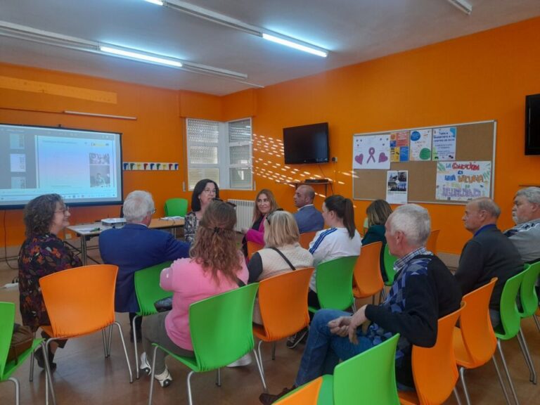 El Ayuntamiento de Rueda pretende «hacer cara al mundo rural en la educación» con el nuevo Aula Mentor
