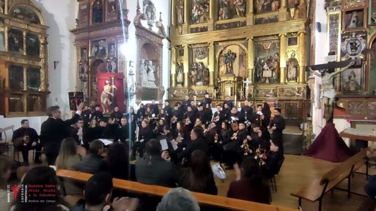 La banda de cornetas y tambores de Nuestro Padre Jesús Atado a la Columna (1986) realizó un concierto benéfico a favor de los monasterios de vida contemplativa