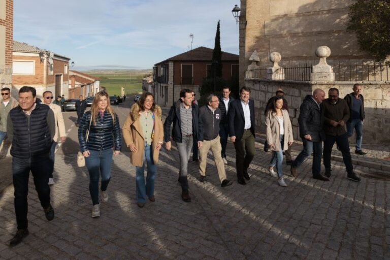 Mañueco anima en el Día de Castilla y León a sentir orgullo de lo conseguido en estos 40 años de Comunidad