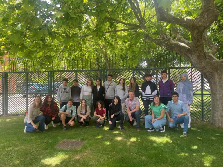 El Foro de Participación de la Infancia y la Adolescencia de Castilla y León presenta el borrador de su reglamento interno en un encuentro en Valladolid
