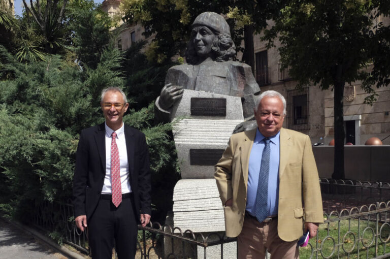 El legado de Carmen Martín Gaite ahora se muestra en el Centro Internacional del Español de Salamanca