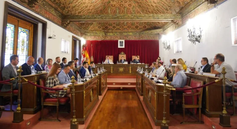 El Pleno de la Diputación Provincial aprueba su estructura organizativa para el nuevo mandato