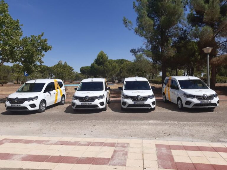 La Diputación de Valladolid apuesta por la sostenibilidad al adquirir cuatro furgonetas eléctricas