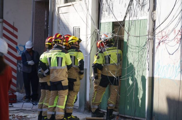 Nueva inspección de daños en el edificio siniestrado en la calle Goya para ultimar el proyecto de apeo estructural