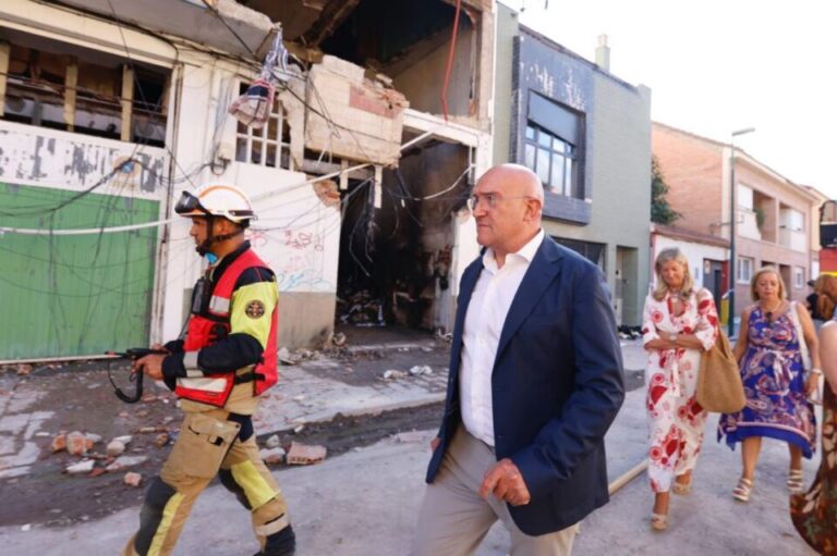 Valladolid expresa su solidaridad con los afectados por la explosión del edificio en la calle Goya