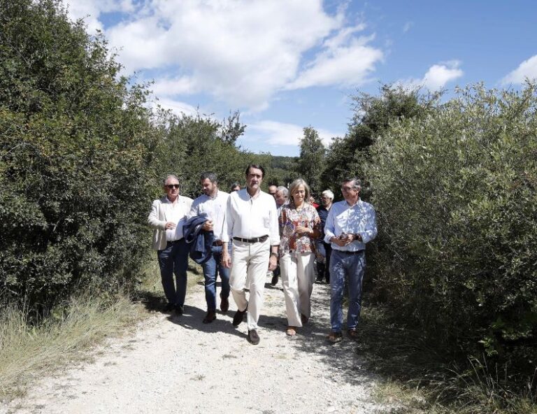 La Junta destina 12 millones para la mejora de 3,800 Km de sendas naturales en Castilla y León