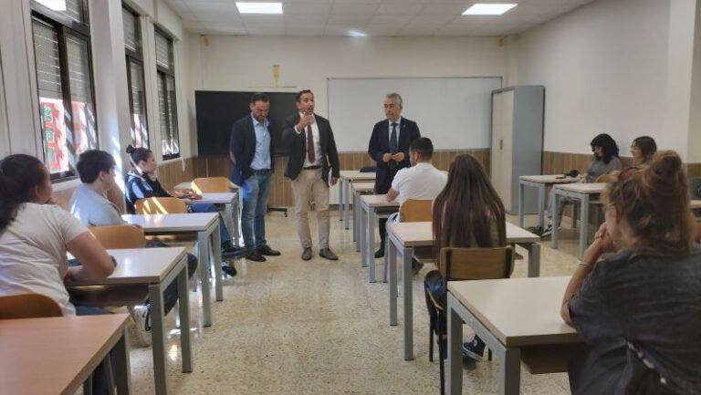 Ampliación de la oferta formativa agraria en Albillos, Burgos, con un ciclo de Grado Superior de Ganadería y Asistencias en Sanidad Animal