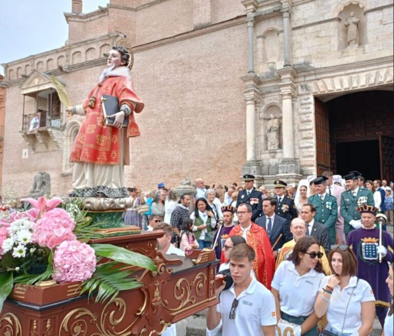 Medina de Campo rinde homenaje a San Antolín en su día de onomástica