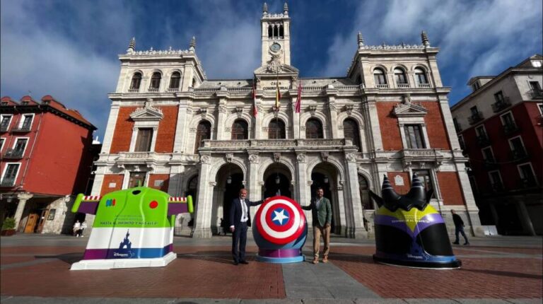 La magia del reciclaje de vidrio de Disney llega a Valladolid con iglús de tematizados