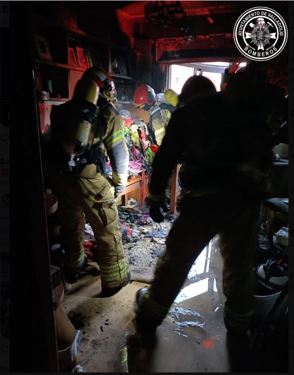 Incendio en Valladolid, cuatro personas afectadas por inhalación de humo en la calle Sevilla