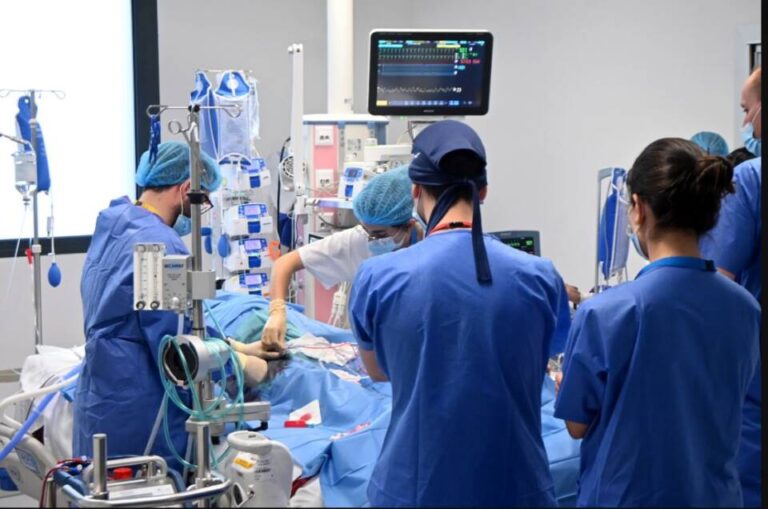 Castilla y León reduce la lista de espera quirúrgica en un 18% en solo dos años
