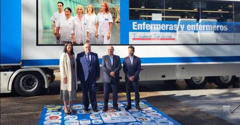 El tráiler de la «Ruta Enfermera» hace parada en Valladolid
