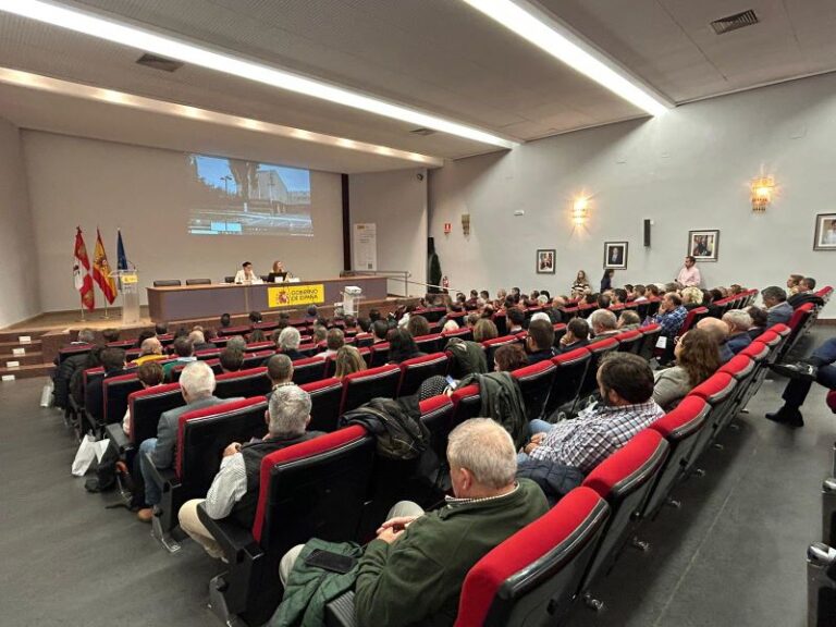 Jornada de trabajo de los responsables de los servicios de la Administración del Estado en Valladolid con los alcaldes de la provincia