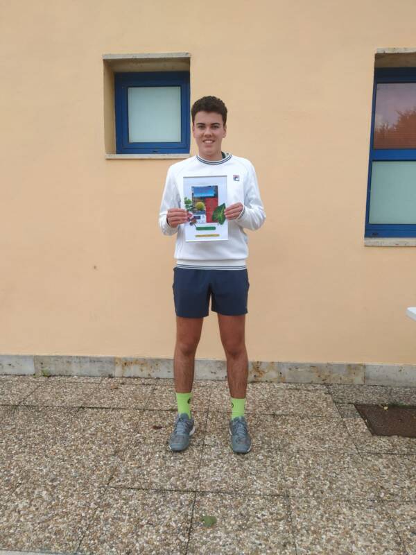 Guillermo Frutos, campeón junior y semifinalista absoluto en el IX Torneo de Tenis de Otoño del Club Canal Deportivo de Palencia