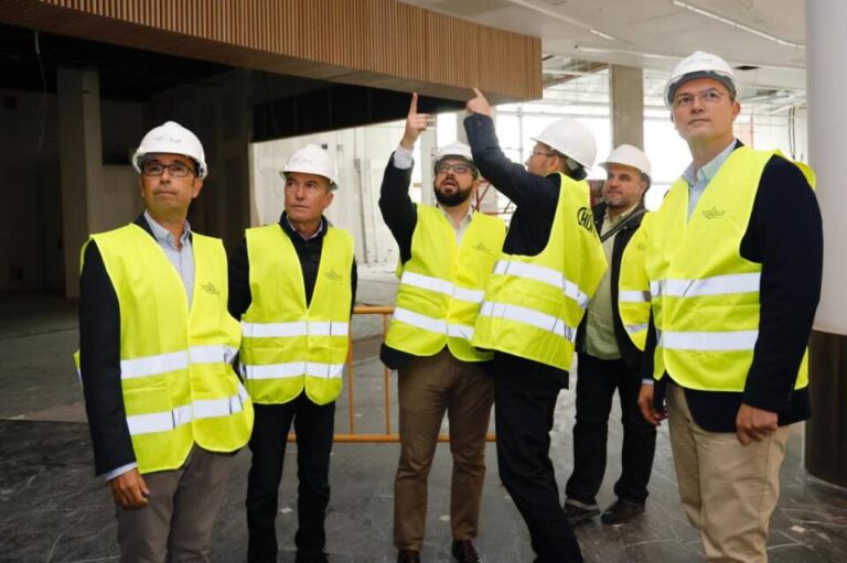 Vallsur revela ‘La Chismería’, su nueva zona de restauración con toque vallisoletano