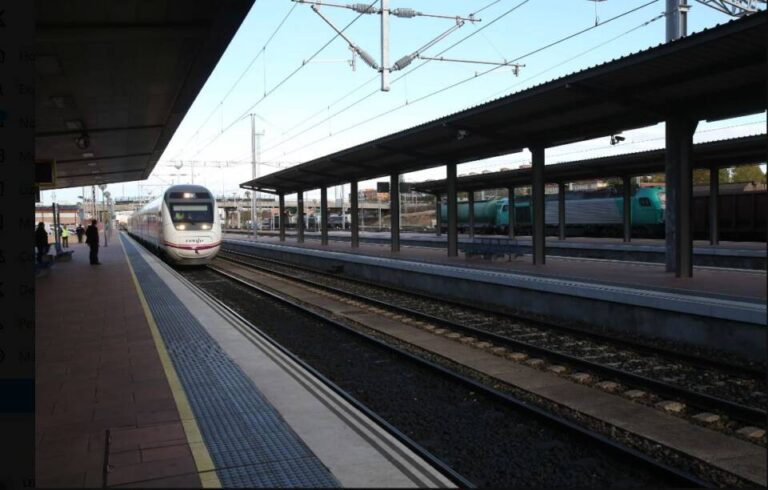 Renfe lanza una oferta de empleo con 210 plazas en ingeniería y mantenimiento