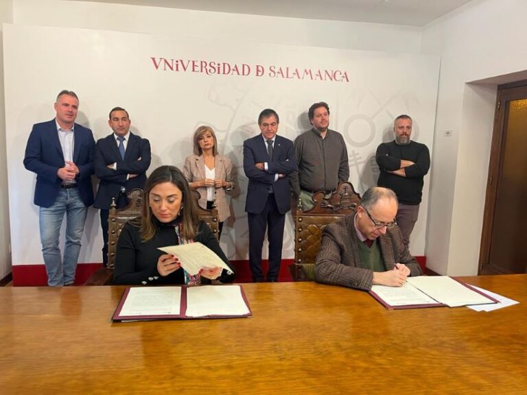 La Junta revoluciona la seguridad vial: Señalización Inteligente contra riesgos de fauna en las carreteras